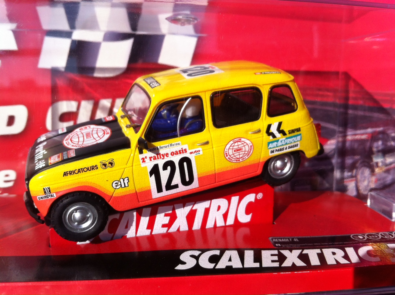 Renault store 4l scalextric